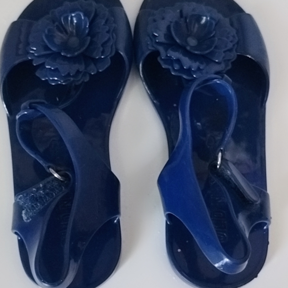 Old Navy Sandals for Toddlers/little girl. Size-11